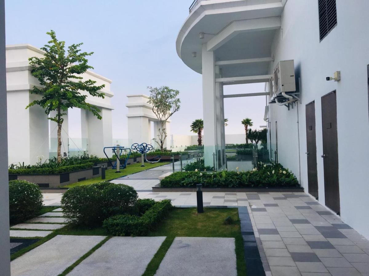 Gold Bee Dormitary Service Apartment Ciudad Ho Chi Minh  Exterior foto