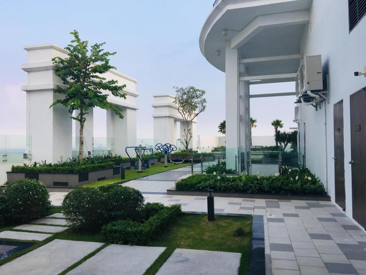 Gold Bee Dormitary Service Apartment Ciudad Ho Chi Minh  Exterior foto